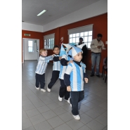 Los más pequeños celebraron el DIA DE LA BANDERA